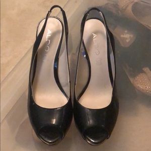 Aldo stilettos! Worn twice! Beautiful shoes